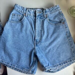 Zara Mom Jean shorts